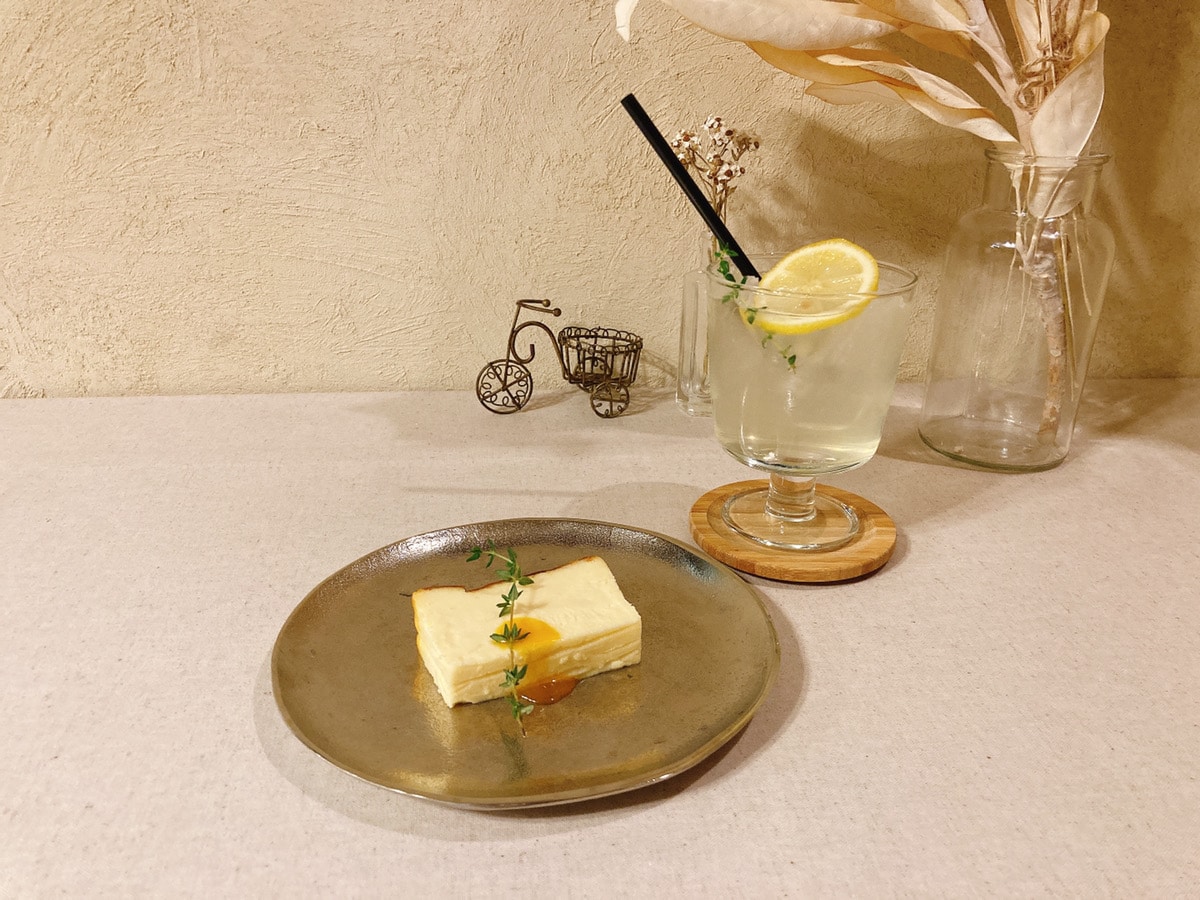 土日限定のおしゃれカフェ Harima のチーズケーキと自家製レモンスカッシュ Jr西宮駅ちかく にしつーグルメ 西宮つーしん