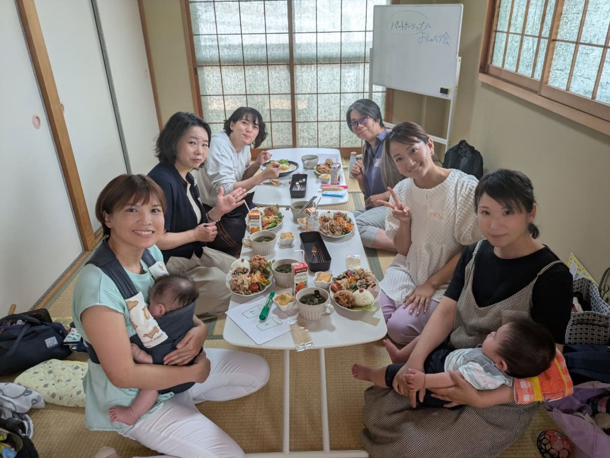 おしゃべり会の後はランチ