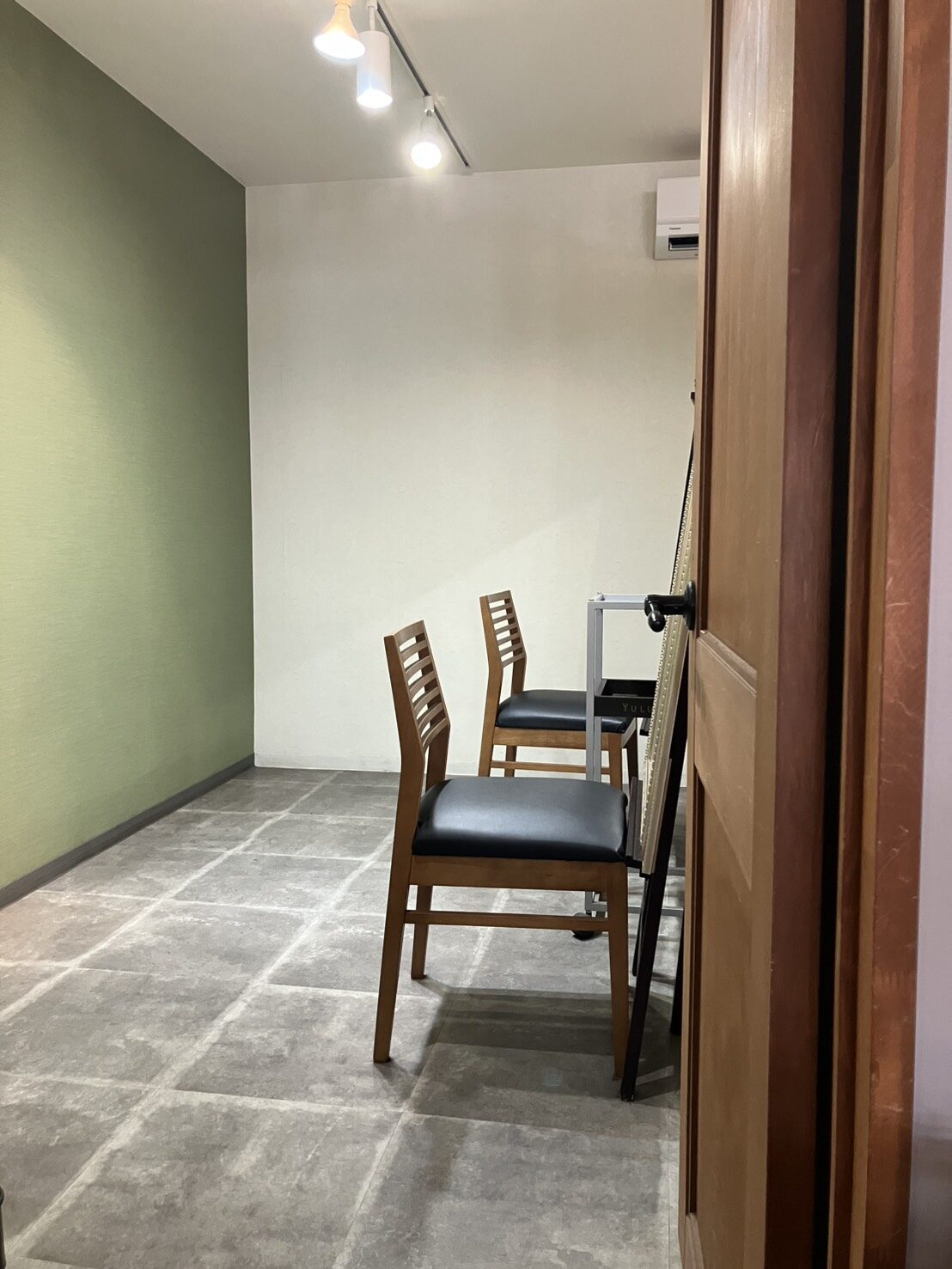 個室