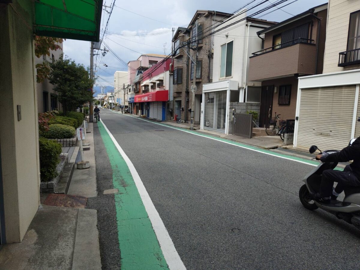 こっちの方向