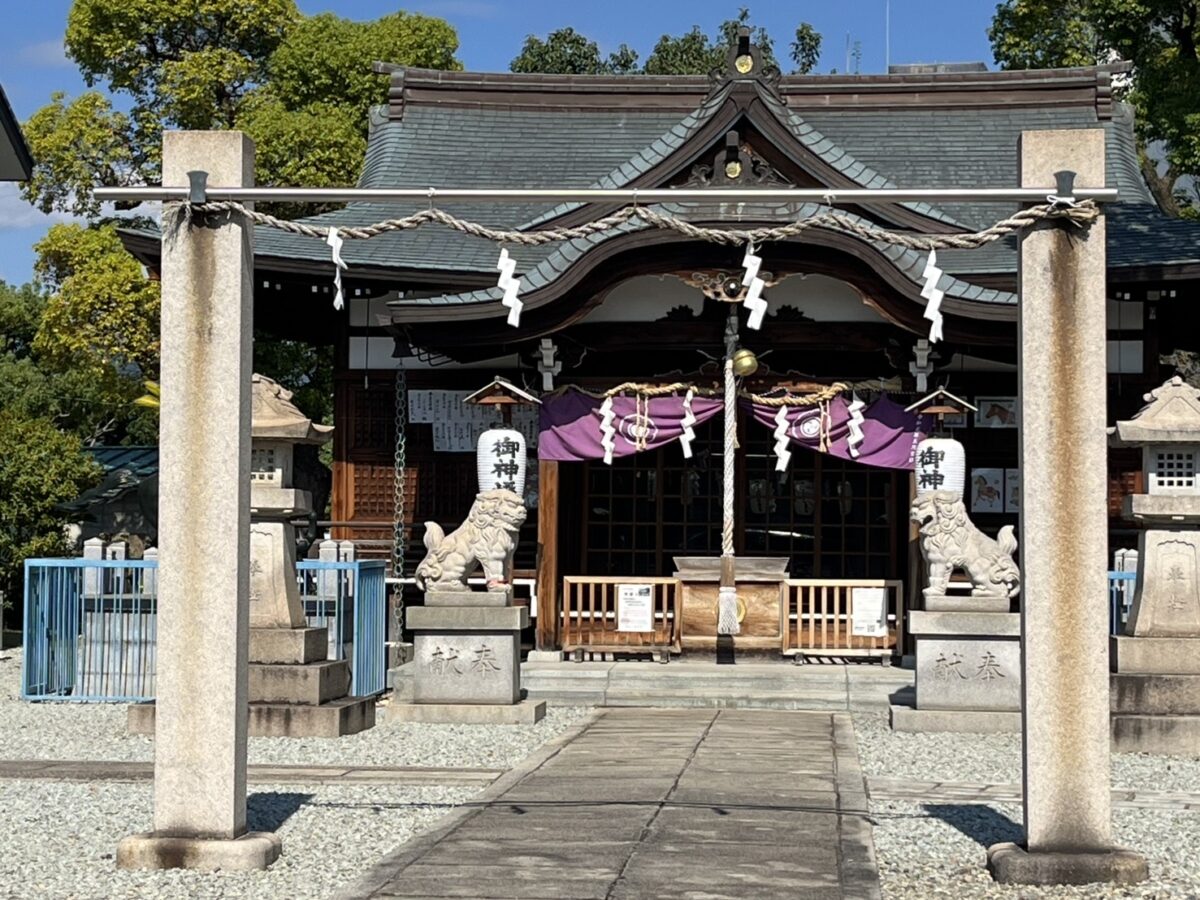 神明八幡神社で秋祭り。10/16〜18